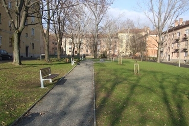 Pécs, keleti városrész, Feketegyémánt tér