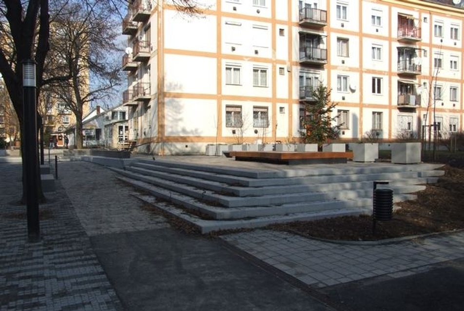 Pécs, keleti városrész, Szondi György sétány