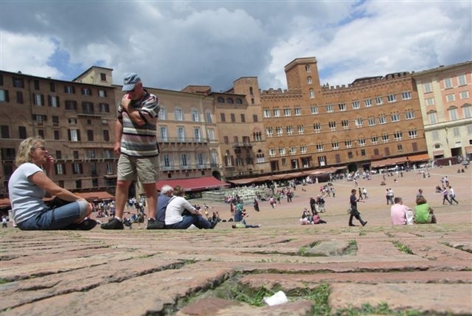 A Piazza del Campo Sienában - fotó: Bardóczi Sándor