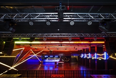 Akvárium - nagy hall, 1200 fős koncertterem, forrás: Akvárium Klub, fotó: Lékó Tamás