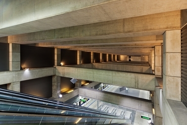 II. János Pál pápa tér, metróállomás, fotó: Bujnovszky Tamás