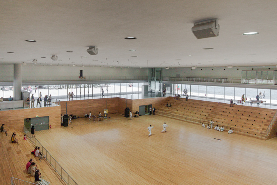 Kulturális Központ, Viana do Castelo, Portugália, 2013. Forrás: www.dezeen.com