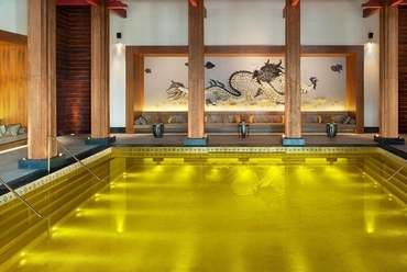 St Regis Lhasa Resort, Tibet. Forrás: www.idesignarch.com