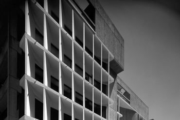 Harry Seidler Offices and Apartments, Sydney, 1973, 1988, 1994 - fotó: Eric Sierins