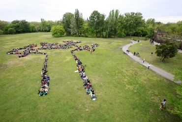 élő fa a Ligetért - forrás: Greenpeace