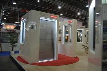 Internorm Ablak Kft. stand a Construmán