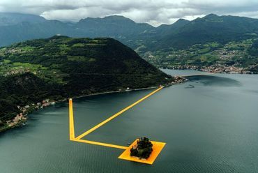 The Floating Priers, Christo -  fotó: Alessandro Grassani