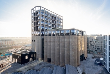 Zeitz Museum of Contemporary Art Africa - építész: Thomas Heatherwick - fotó: Iwan Baan