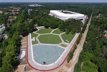 Nagyerdei Stadion - építész: Bordás Péter