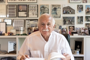 Moshe Safdie