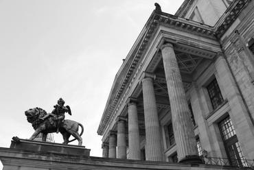 A Gendarmenmarkt és a Német dóm