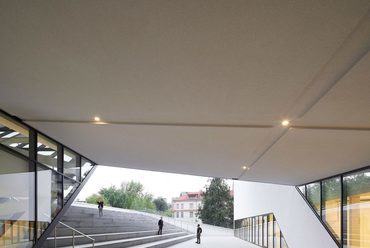 MO Modern Art Museum, Vilnius, Daniel Libeskind. Fotó: Hufton + Crow