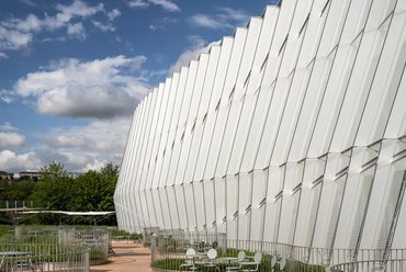 A Nemzetközi Olimpiai Bizottság új székháza, Lausanne. Fotó: 3XN Architects