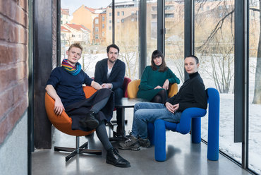 Oslói Építészeti Triennále 2020. A kurátori csapat, az Interrobang tagjai: Maria Smith, Matthew Dalziel, Phineas Harper és Cecilie Sachs Olsen. Fotó: OAT, Virág István