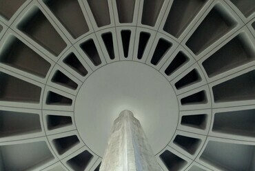 Pier Luigi Nervi: La chiesa del Cuore Immacolato di Maria, Bologna (1965). Fotó: Lampert Rózsa