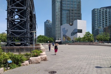 Hunters Point Library, New York - Steven Holl Architects - fotó: Nagy Tamás