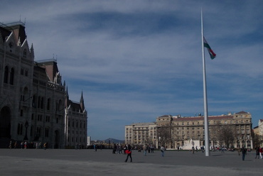 A Kossuth Lajos tér rekonstrukciója. A szerző felvétele.