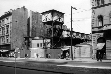 Rákóczi út 66., a metróépítés területe 1961-ben. Fotó: Fortepan / Budapest Főváros Levéltára. Levéltári jelzet: HU_BFL_XV_19_c_11