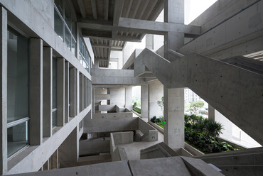 Grafton Architects: Egyetemi campus, Lima, Peru, 2015. Fotó: Iwan Baan, a Pritzker Architecture Prize jóvoltából