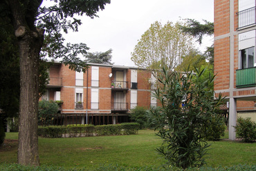 Bologna, Quartiere Barca, Giuseppe Vaccaro és munkatársai, 1957-1962. Fotó: Lampert Rózsa