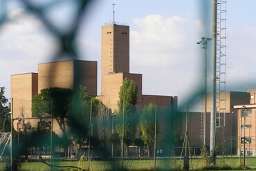 Bologna, La Chiesa di San Giovanni Bosco, Quartiere Savena, Giuseppe Vaccaro, 1958-1968. Fotó: Lampert Rózsa