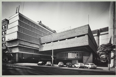 Transgas -komplexum, Prága. Építészek: Ivo Loos, Jindřich Malátek, Václav Aulický, Jiří Eisenreich, Jiří Kozák, Jan Fišer (1966–1978). Fotó: Kamil Wartha, a Prágai Nemzeti Galéria jóvoltából.