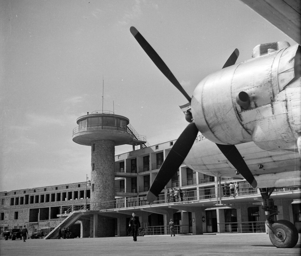 Ferihegy 1, 1956 (Fotó UVATERV  Lechner Fotótár)