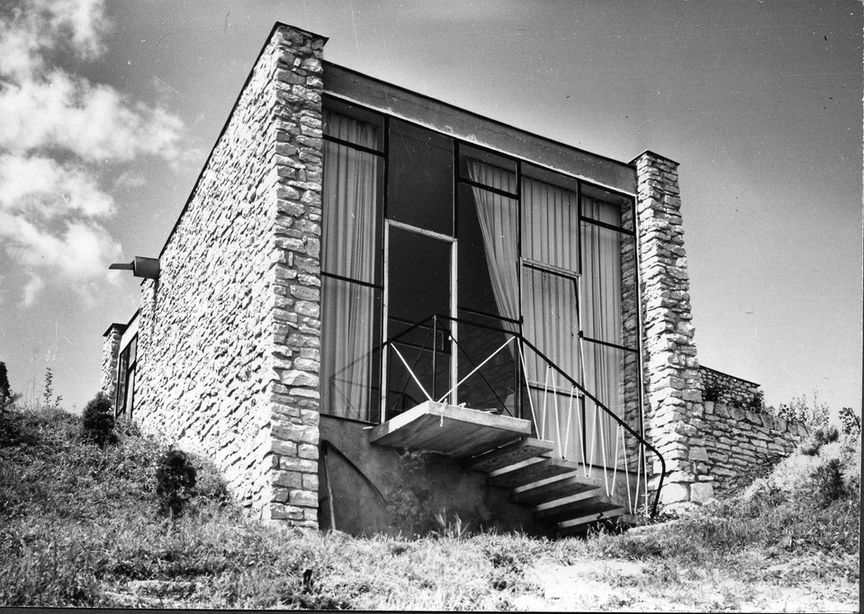 A nyaraló elkészülte után, az 1960-as évek elején. Fotó: Csaba László, forrás: a Csaba házaspár hagyatéka