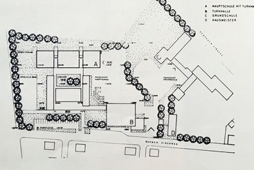 Iskolaépület (bővítés), Kerken, Németország, 1970–73, SWP