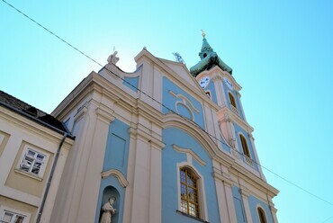 A budai Szent Ferenc Sebei templom felújítása, Tervezők: ZHJ Architects, Z. Halmágyi Judit, Tóth Tamás, Miklós Bernadett, Fotók: Miklós Bernadett, Molnár Ádám, Z. Halmágyi Judit, Csizmadia Zsolt, Bonifert Zoltán, Vaits Zoltán