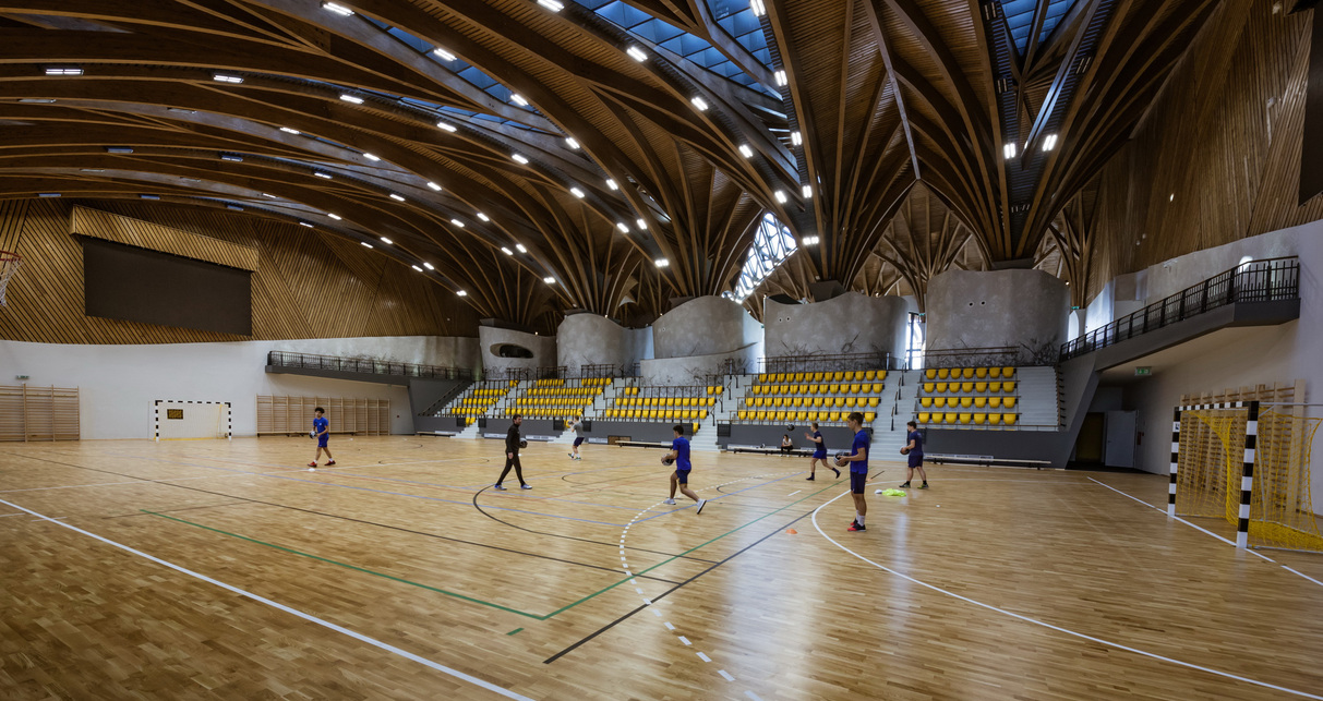 Sport- és konferenciaközpont, Felcsút – építész: Dobrosi Tamás – fotó: Dobrosi Tamás