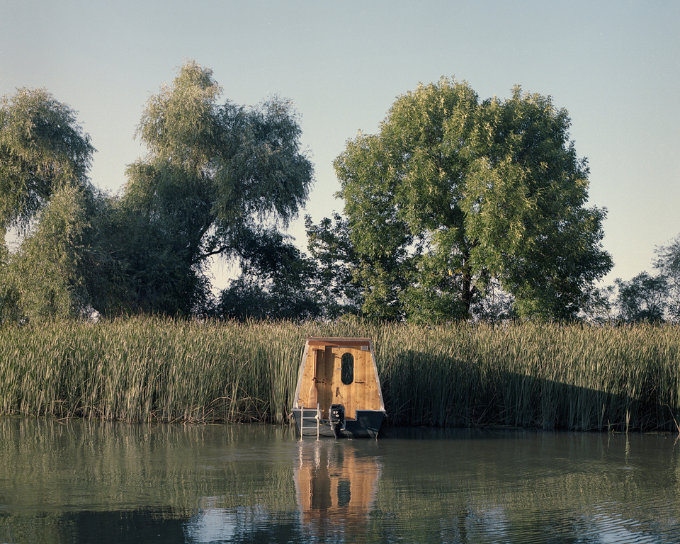 Sneci – Lakóhajó a Tisza-tavon – terv: Bene Tamás – fotó: Máté Balázs 