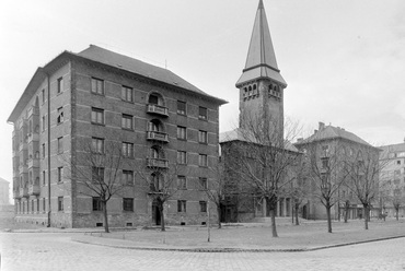 Magyar Advent Temploma,  Tervező: Medgyaszay István, 1928-29, Forrás: ilyenisvoltbudapest.hu