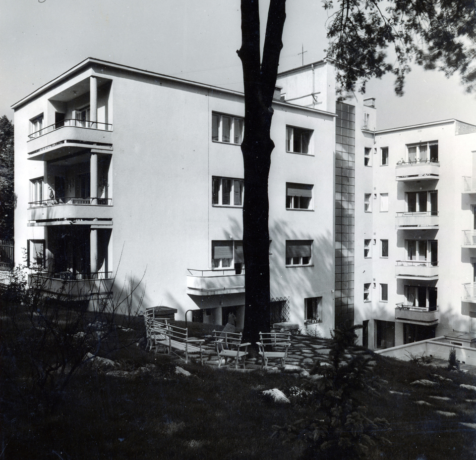 Budapest, Városmajor utca 52., 1943-ban, tervező: Preisich Gábor és Gerle György (Fortepan/Preisich család)