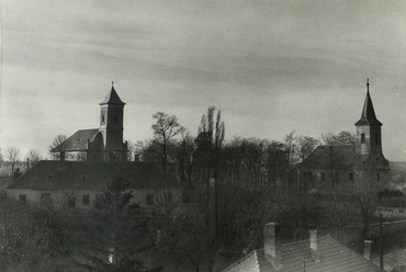 A Templomdomb látképe központ felől nézve 1952-ben... / VÁTI - Lechner Fotótár