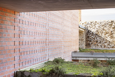 Clos Pachem Borászat, Gratallops, Katalónia, 2017-2019, Tervező: H ARQUITECTES, Fotók: © Adrià Goula & Jesús Granada, A tervezőiroda engedélyével