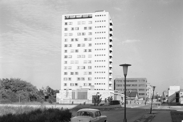 A Földalatti Vasút Vállalat kelenföldi munkásszállója 1970-re készült el. Fotó: Fortepan/UVATERV