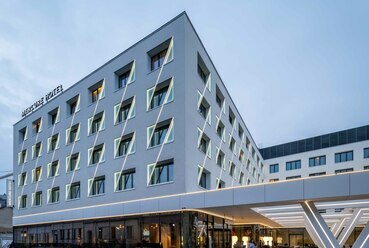 Mercure Debrecen – BORD Építész Stúdió – fotó: Palkó György