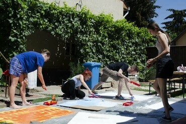 Táblakép festő workshop a Debreceni Egyetem építész hallgatói számára – fotó: Herczeg Tamás