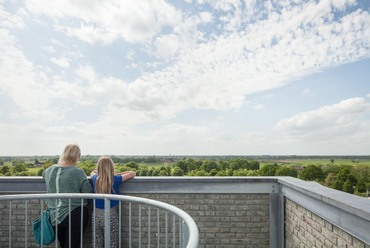 MONADNOCK Architekten: Landmark Nieuw Bergen. Fotó: Stijn Bollaert