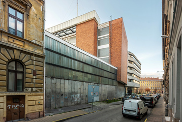 A Csarnok téri trafóház, Tervező: Léstyán Ernő, 1963-1965, Fotó: Gulyás Attila