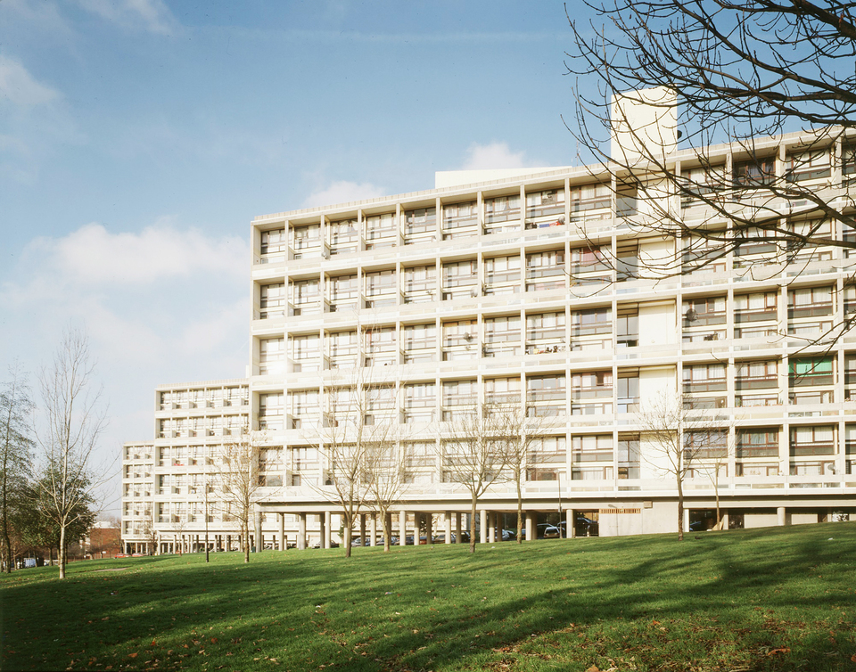 Alton lakótelep, London, Nagy-Britannia. (1959) Fotó: Janet Hall, RIBA Library Photographs Collection