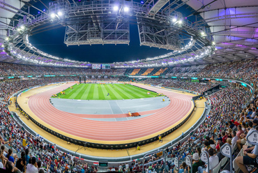 A terület fő attrakciója egyelőre az Atlétikai Stadion. A lelátók alsó, vasbetonból épült szektorai 15 ezer férőhelyesek, míg a felső, ideiglenes lelátórészben a világbajnokság idején további húszezer néző foglalhat helyet. A hétvégi teltházas döntők során ezekre az ideiglenes kapacitásokra is szükség volt.
