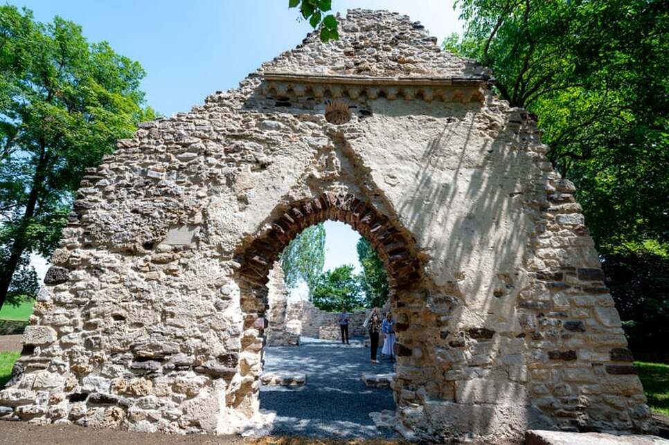 ROM Vándor - Kövesdi templomrom. Forrás: Market Építő Zrt.
