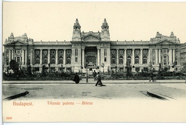 A Tőzsdepalota keleti homlokzata 1905-ben. Forrás: Építészfórum 
