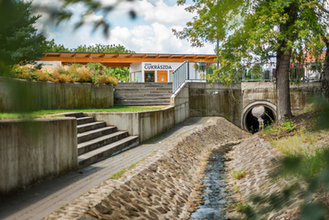 Egerszalók új főtere. Tervező: GINKGO Architects & OBJEKT. Fotó: Gulyás Attila
