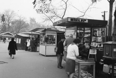 Hévíz, Dr. Schulhoff Vilmos sétány felől a Deák Ferenc tér felé nézve, 1972. Forrás: Fortepan 130858 / Bokor András
