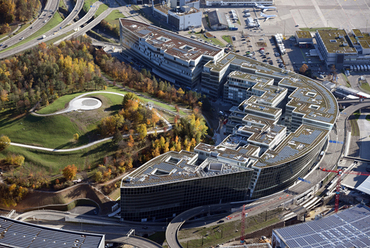 The Circle at Zurich Airport. (c) Riken Yamamoto
