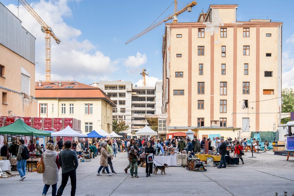 Hengermalom, egy kulturális és közösségi központtá alakított egykori malom Budapesten a Valyótól. Fotó (c) Valyo. Forrás: Cooperative City
